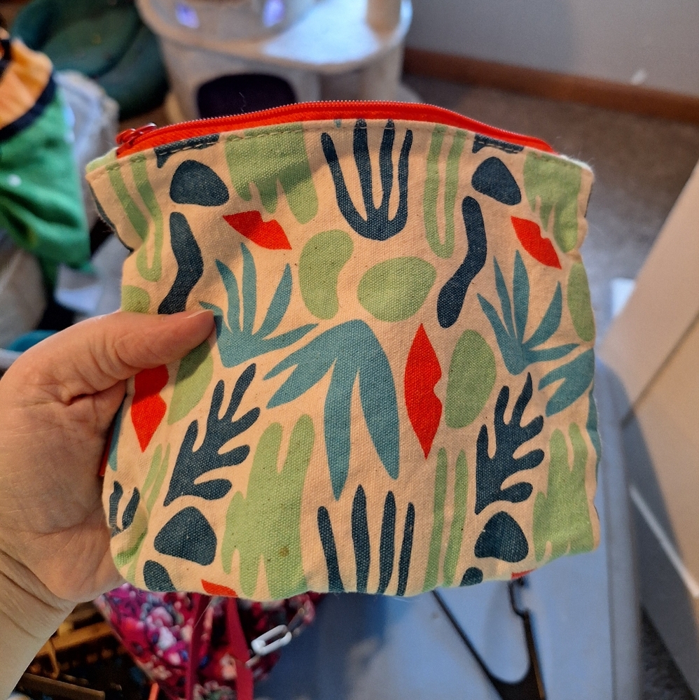 Ipsy Multicolor Abstract Cosmetic Bag